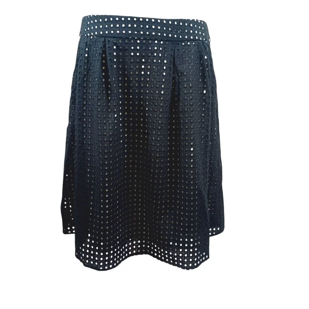Dennis Basso Black Eyelet Pleated Skirt, White Lining, Size 14, Pockets, Classic